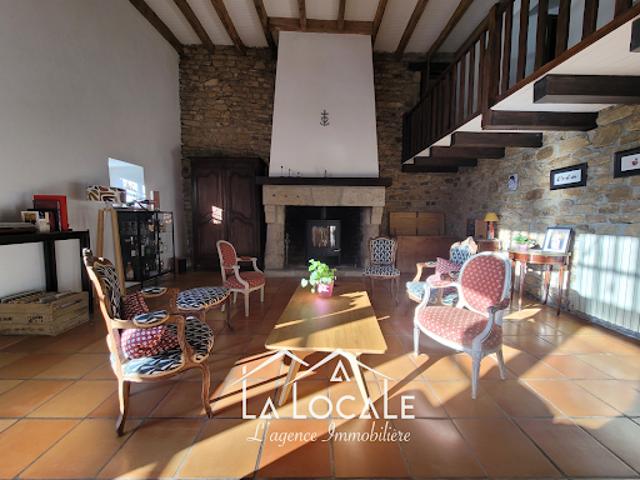 Vente Maison 12 pièces 395 m2 Le Palais sur Vienne