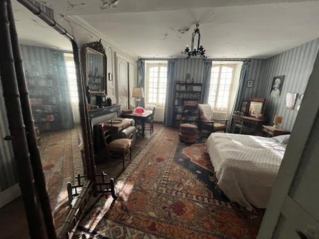 Vente Maison 12 pièces 303 m2 La Souterraine