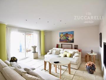 Vente Maison 12 pièces 300 m2 Colomars