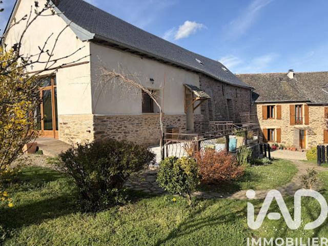 Vente Maison 12 pièces 300 m2 La Salvetat Peyralès