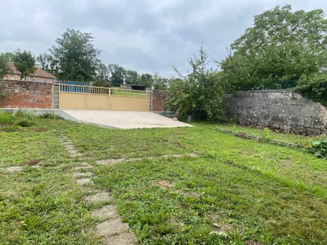 Vente Maison 12 pièces 300 m2 Laheycourt