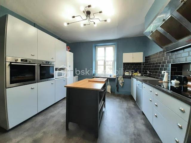 Vente Maison 12 pièces 304 m2 Saint Laurent sur Gorre