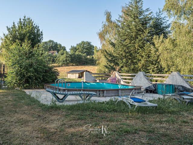 Vente Maison 12 pièces 320 m2 Meilhac