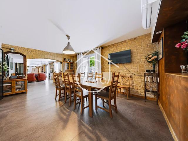 Vente Maison 12 pièces 331.1 m2 Prigonrieux