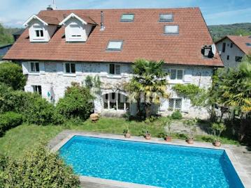 Vente Maison 12 pièces 387.45 m2 Viry