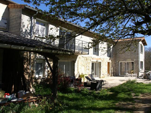 Vente Maison 12 pièces 450 m2 Hostun