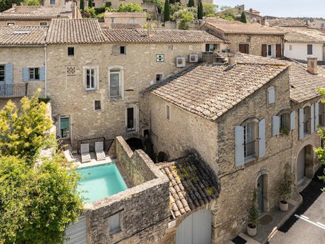 Vente Maison 12 pièces 455 m2 Lagnes