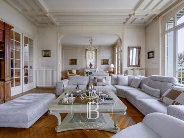 Vente Maison 12 pièces 477.88 m2 Ablon sur Seine