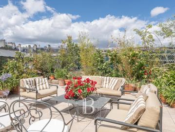 Vente Maison 12 pièces 484 m2 Paris 16ème