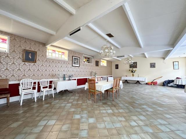 Vente Maison 12 pièces 400 m2 Saint Vrain