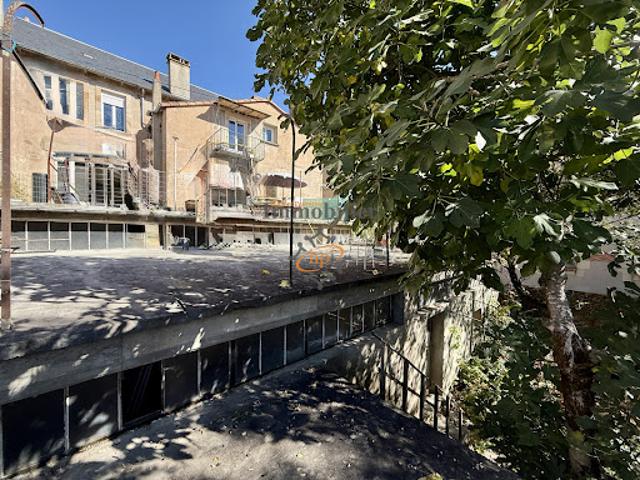 Vente Maison 12 pièces 400 m2 Saint Affrique