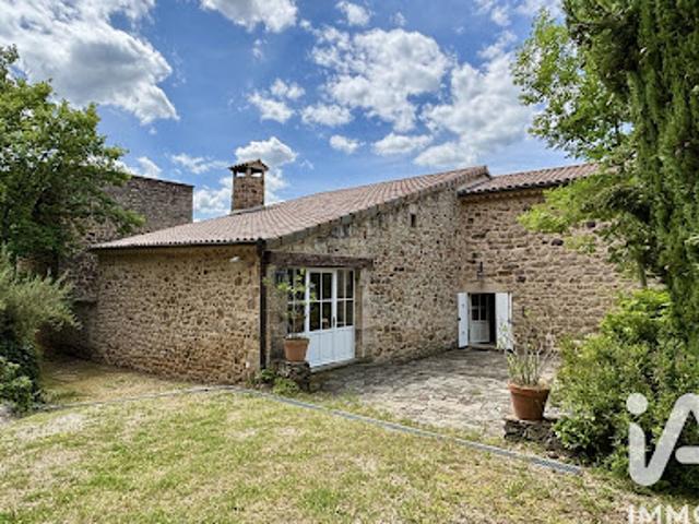 Vente Maison 12 pièces 404 m2 Ailhon
