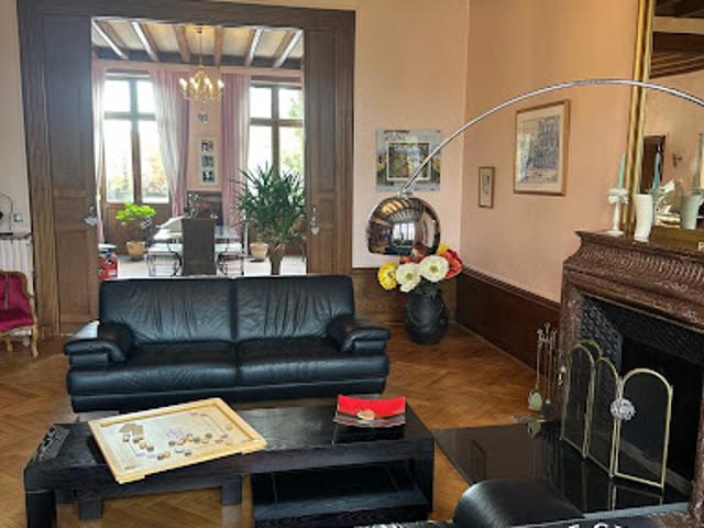Vente Maison 12 pièces 416 m2 Saint Amand Montrond