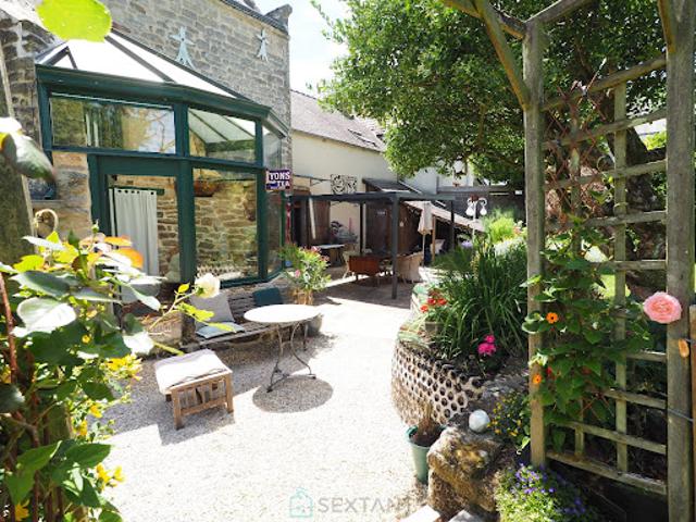Vente Maison 12 pièces 420 m2 Josselin