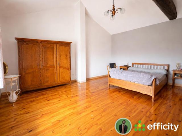 Vente Maison 13 pièces 258 m2 Corcelles en Beaujolais