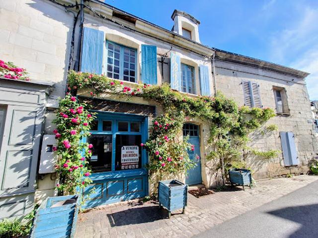 Vente Maison 13 pièces 265 m2 Fontevraud l'Abbaye