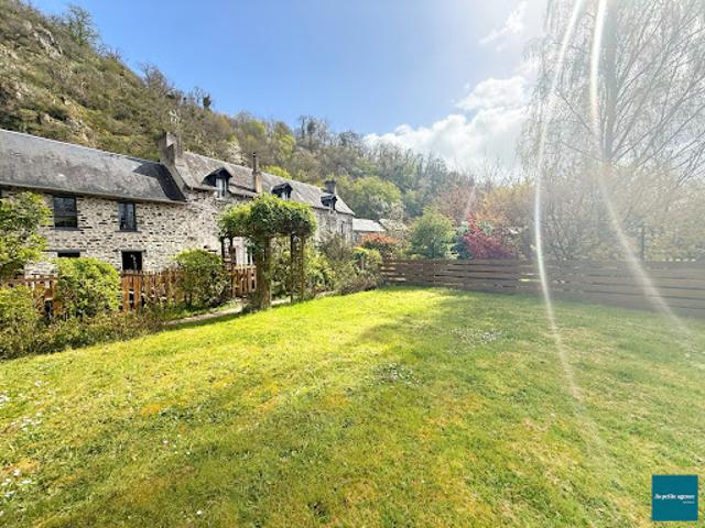 Vente Maison 13 pièces 265 m2 Pont d'Ouilly