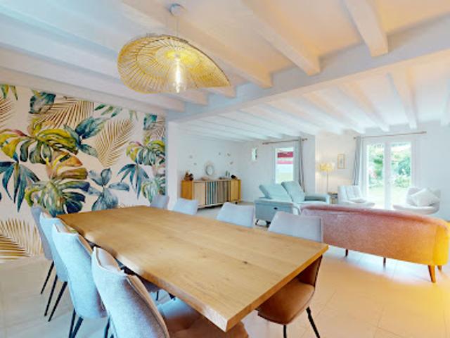 Vente Maison 13 pièces 275 m2 Larressore