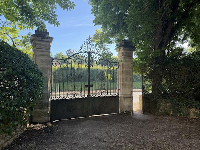 Vente Maison 13 pièces 280 m2 Le Buisson de Cadouin