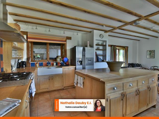Vente Maison 13 pièces 280 m2 Saint Léger Magnazeix