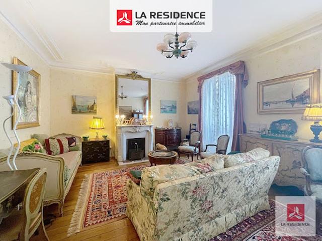 Vente Maison 13 pièces 289 m2 Paris 17ème