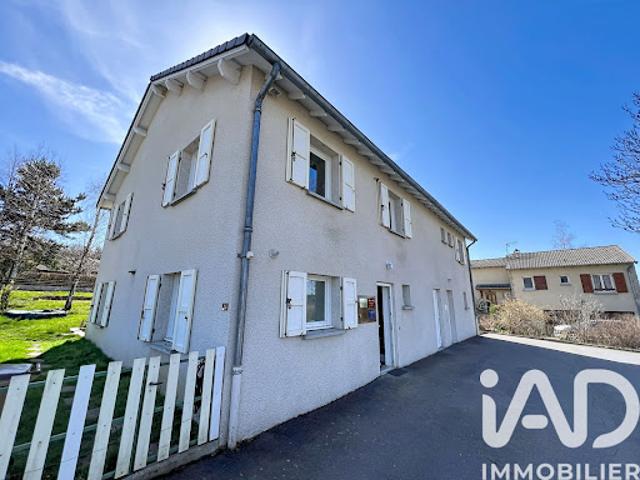 Vente Maison 13 pièces 229 m2 Saint Julien Chapteuil