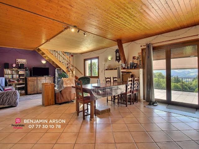 Vente Maison 13 pièces 230 m2 Saint Laurent du Pont