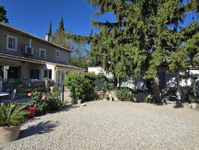 Vente Maison 13 pièces 232 m2 Saint Rémy de Provence