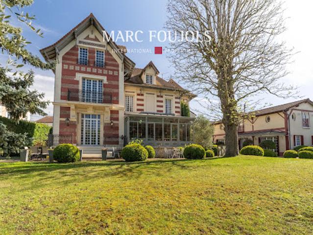 Vente Maison 13 pièces 347 m2 Le Raincy