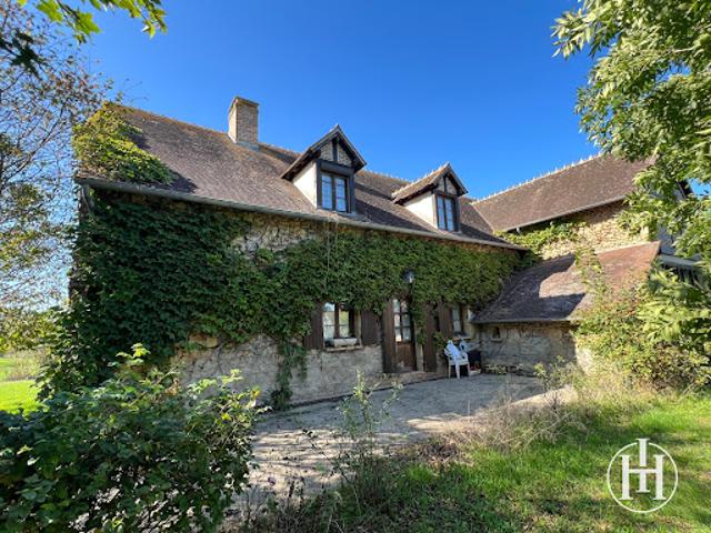 Vente Maison 13 pièces 345 m2 Charenton du Cher