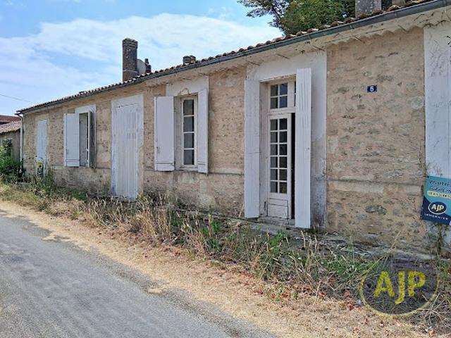 Vente Maison 13 pièces 381.42 m2 Vertheuil