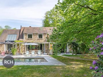 Vente Maison 13 pièces 381.9 m2 Montfort l'Amaury