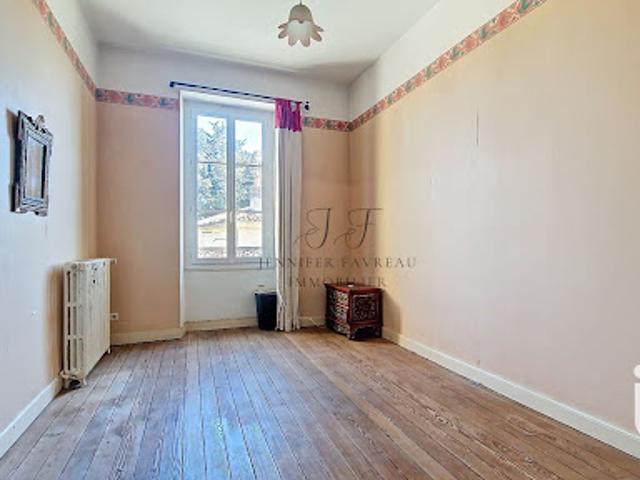 Vente Maison 13 pièces 396 m2 Saint Germain du Puch
