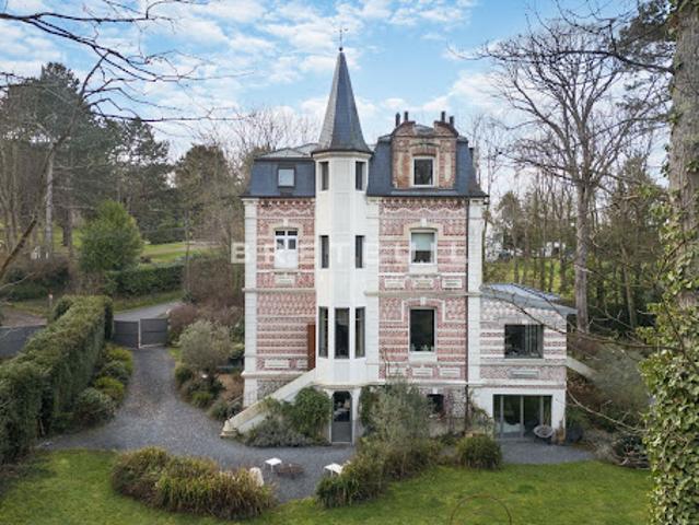 Vente Maison 13 pièces 306 m2 Villers sur Mer