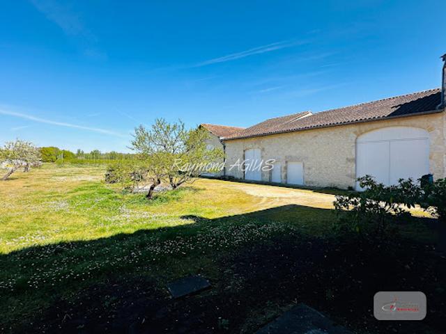 Vente Maison 13 pièces 310 m2 Saint Antoine de Breuilh