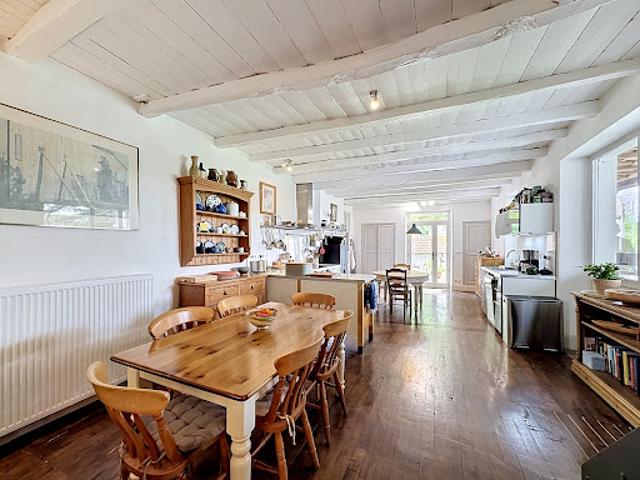 Vente Maison 13 pièces 315 m2 Luzech
