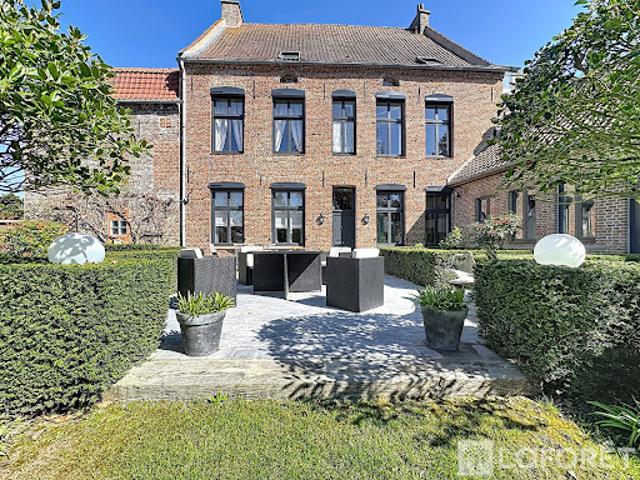 Vente Maison 15 pièces 333.6 m2 Saint Venant