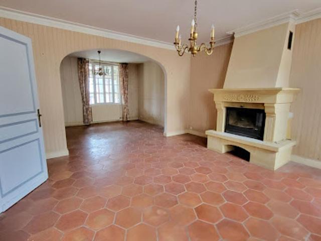 Vente Maison 13 pièces 330 m2 Villefranche de Lonchat
