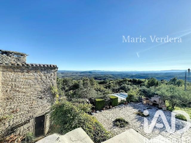 Vente Maison 13 pièces 335 m2 Vinezac