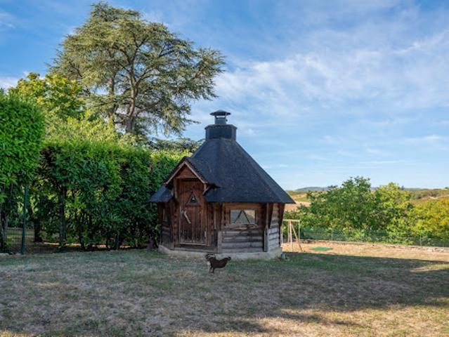 Vente Maison 13 pièces 440 m2 Pommiers