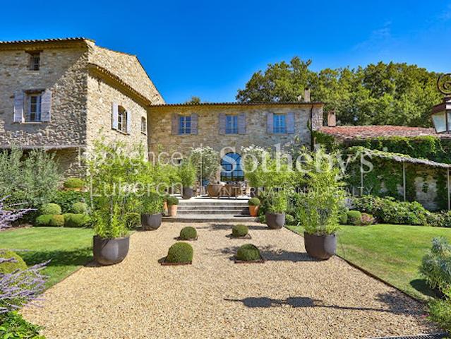 Vente Maison 13 pièces 450 m2 La Bastide des Jourdans