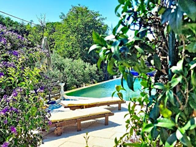 Vente Maison 13 pièces 467 m2 Saint Gervais