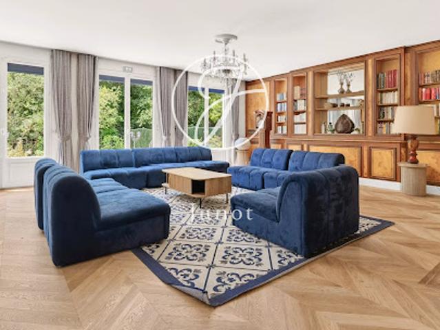 Vente Maison 13 pièces 473.78 m2 Sceaux