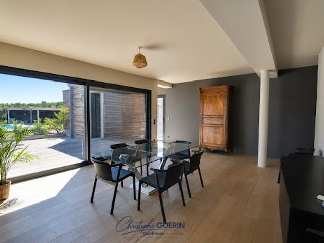 Vente Maison 13 pièces 480 m2 Angouleme