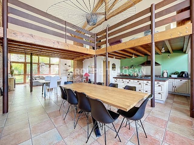 Vente Maison 13 pièces 407 m2 Drémil Lafage