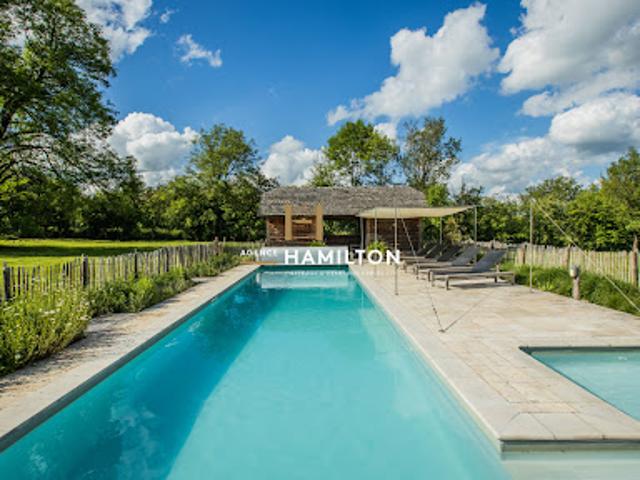 Vente Maison 13 pièces 414 m2 Parisot