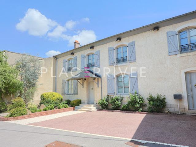 Vente Maison 13 pièces 540 m2 Flavigny sur Moselle