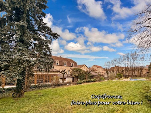Vente Maison 13 pièces 530 m2 La Clayette