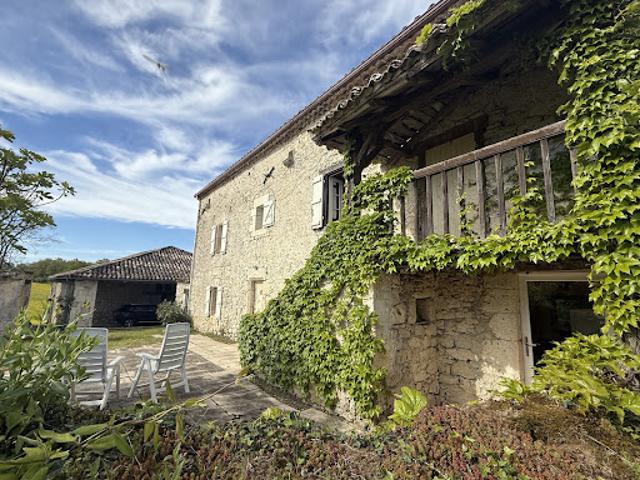 Vente Maison 14 pièces 180 m2 Bourg de Visa