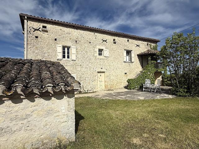 Vente Maison 14 pièces 180 m2 Bourg de Visa